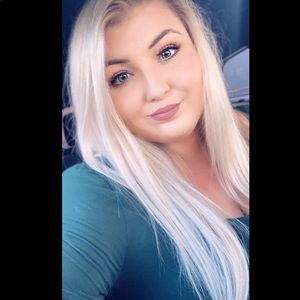 Meet your Posher, Lindsey